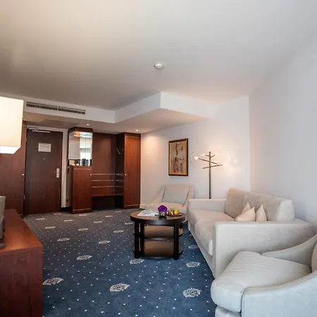 Hotel Vier Jahreszeiten Starnberg-2